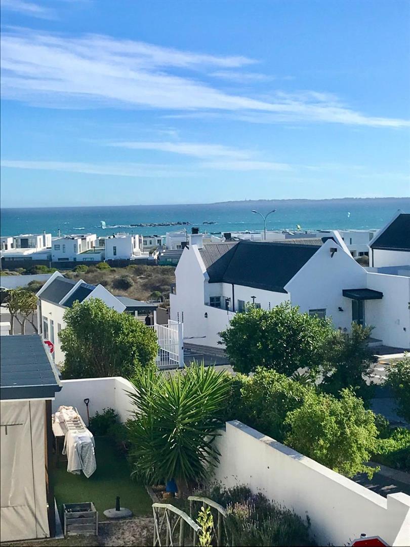 To Let 3 Bedroom Property for Rent in Big Bay Western Cape